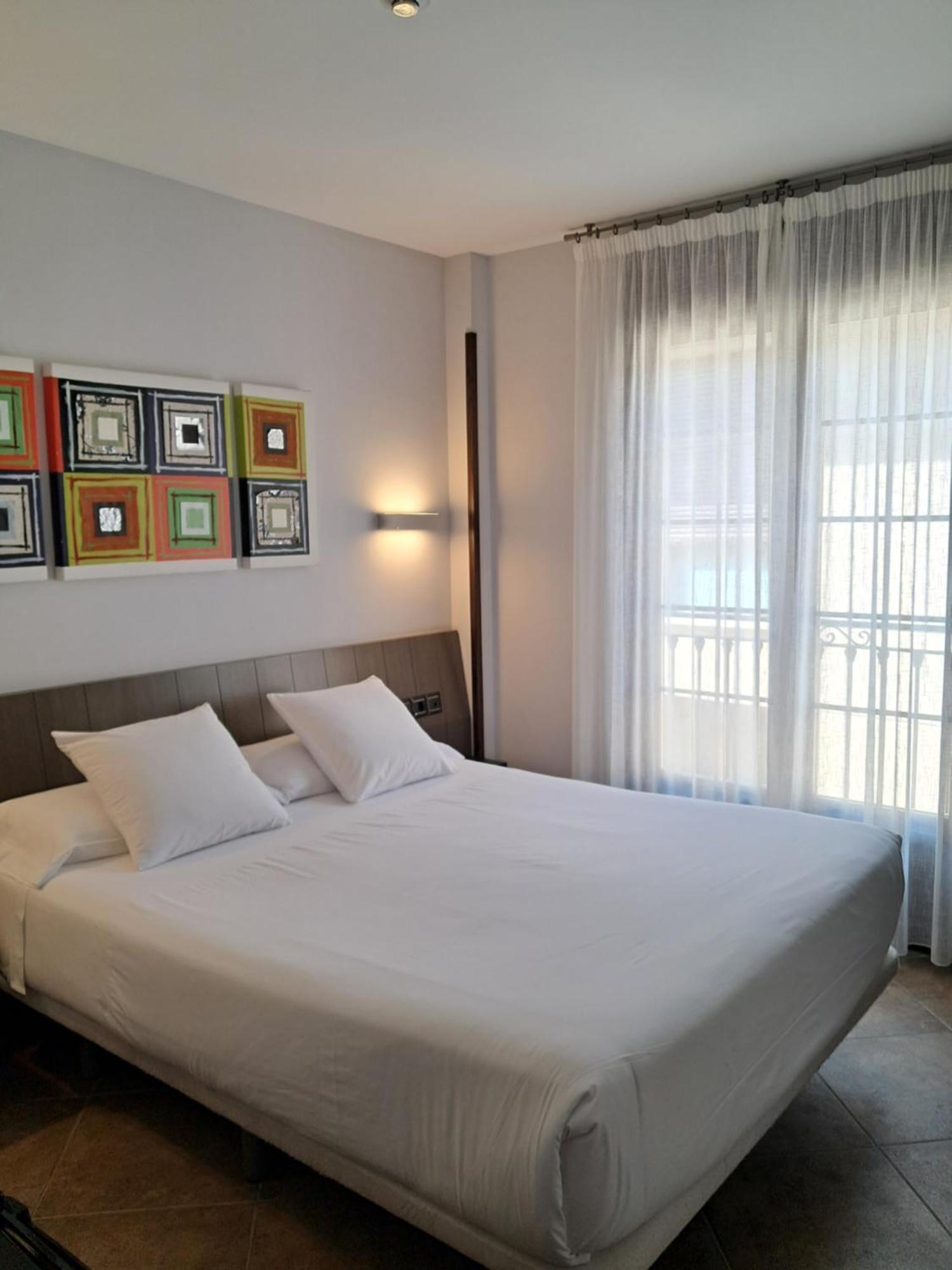 Hostal Rural Villa Vieja Olite Ngoại thất bức ảnh